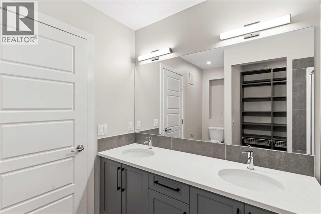 245 Waterford Boulevard Property Photo 28