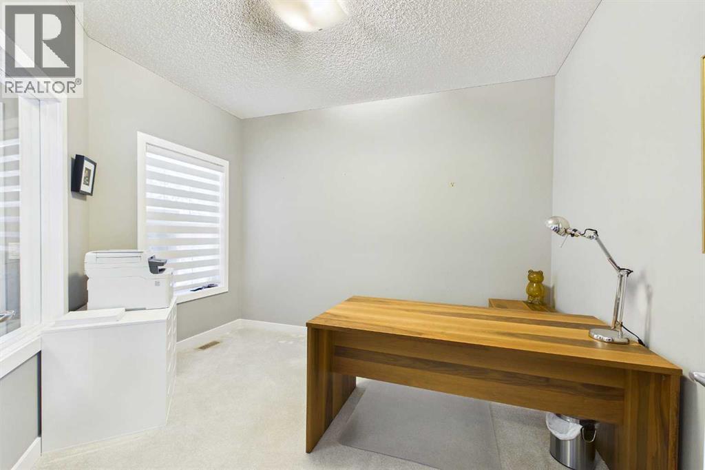 163 Panamount Circle Nw Property Photo 10