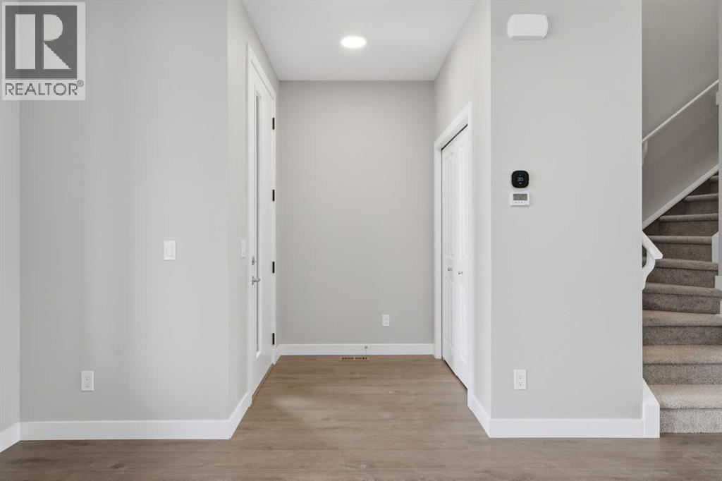 355 Belvedere Drive Se Property Photo 3