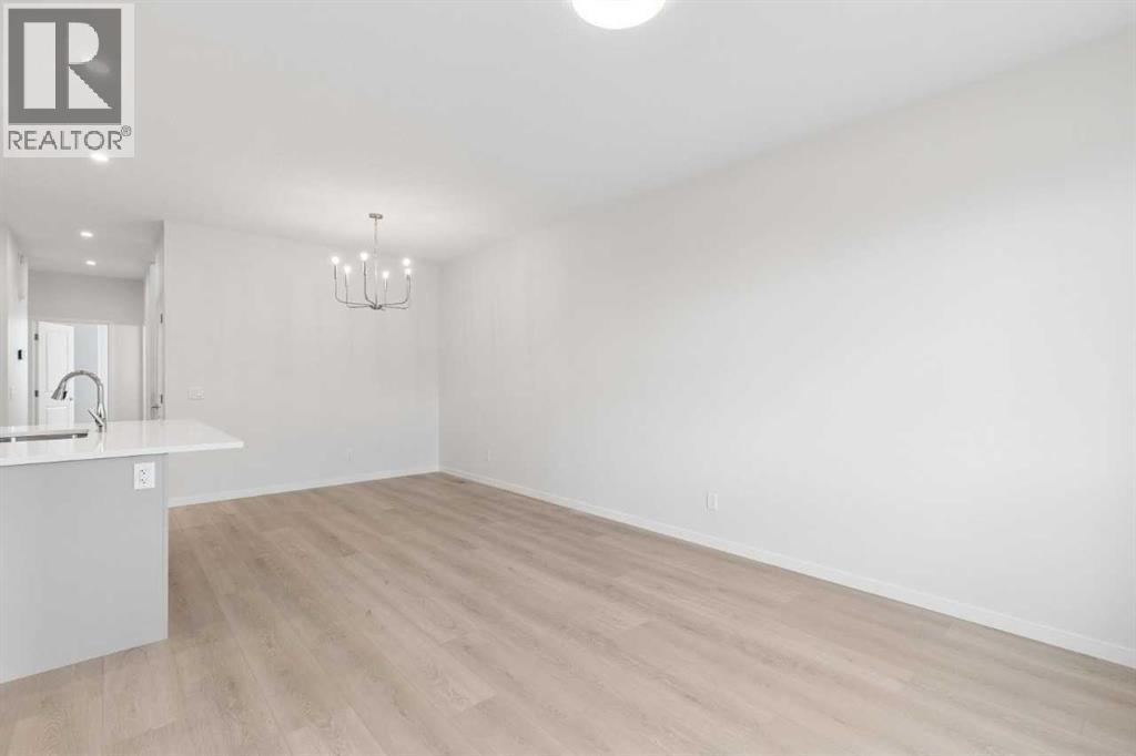 48 Lucas Green Nw Property Photo 12
