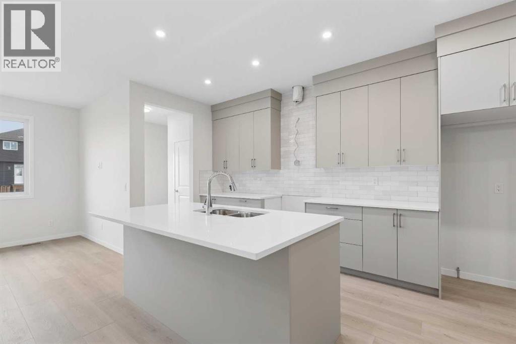 48 Lucas Green Nw Property Photo 14