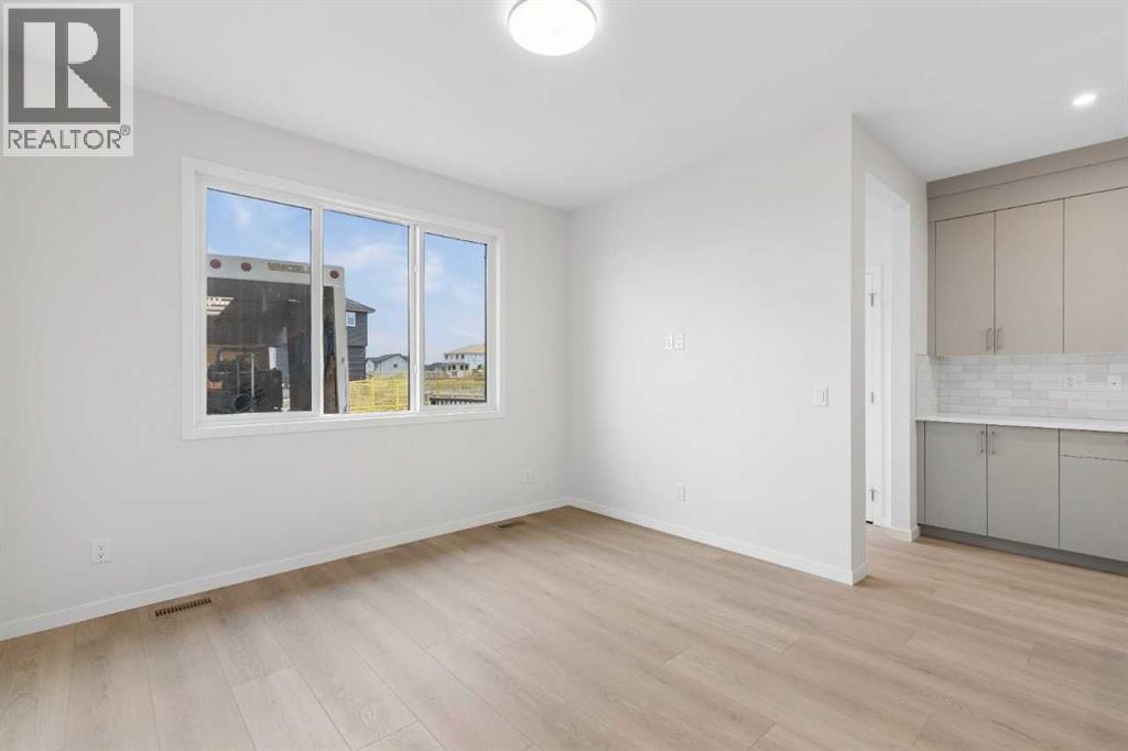 48 Lucas Green Nw Property Photo 19