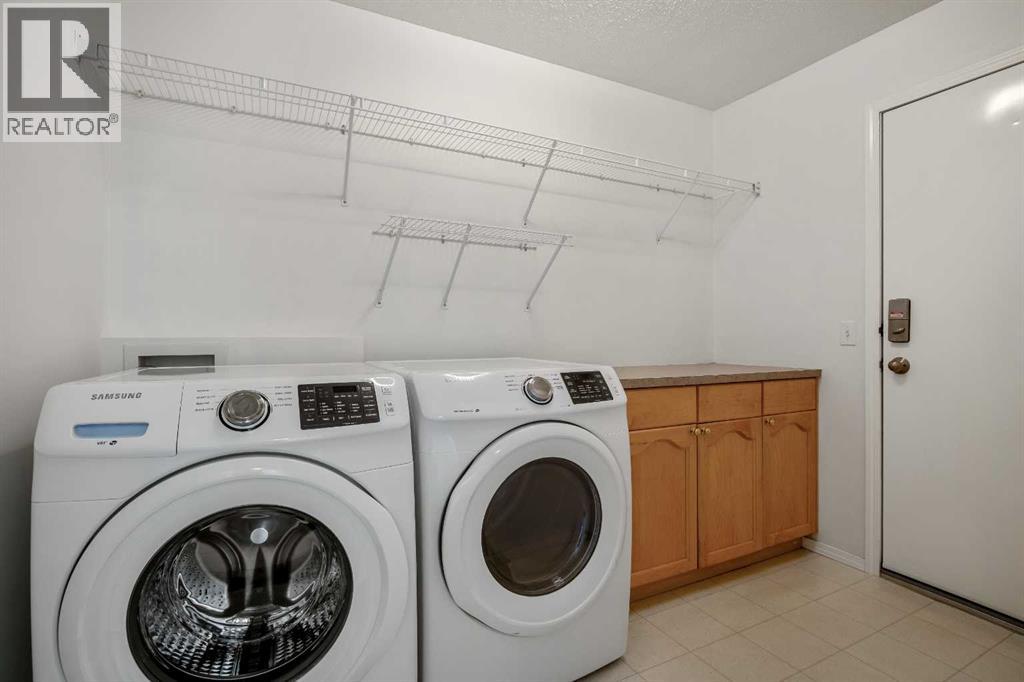 44 Rocky Ridge Close Nw Property Photo 13