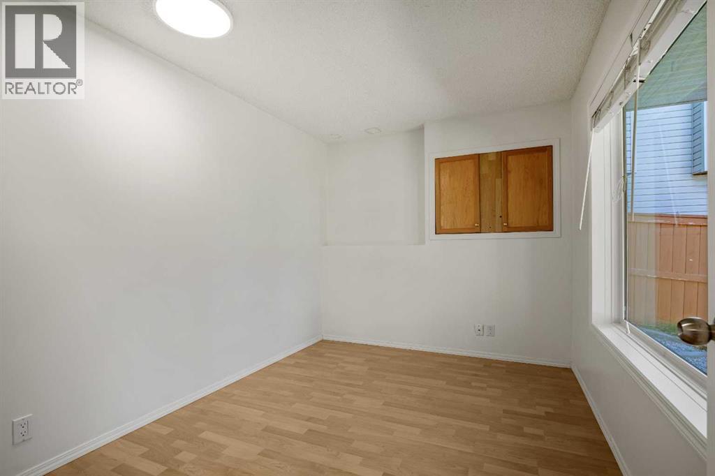 44 Rocky Ridge Close Nw Property Photo 32