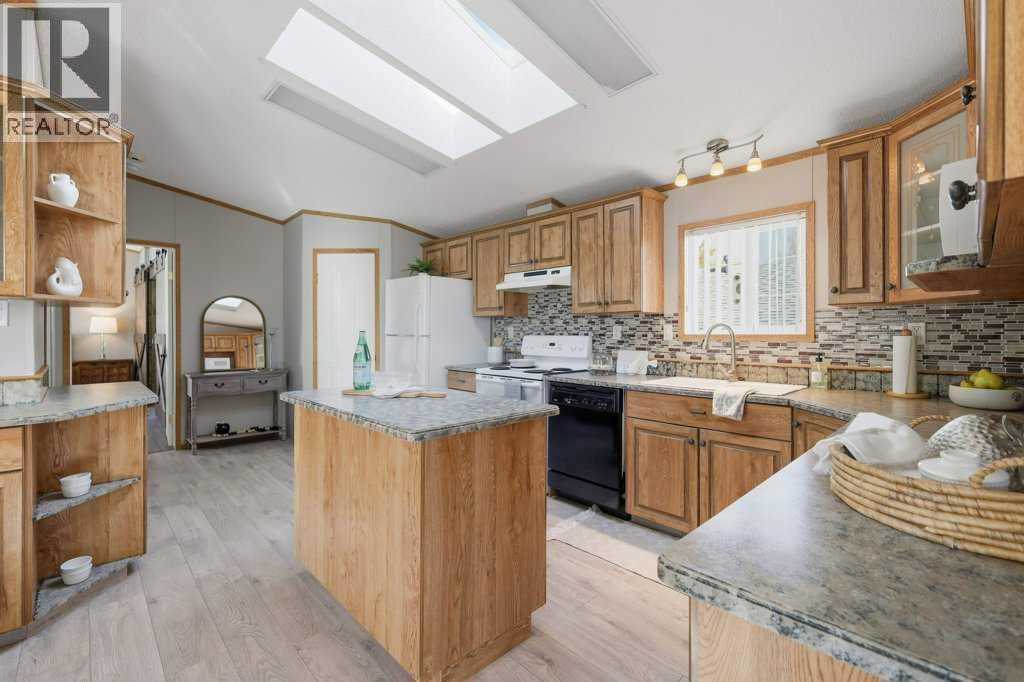 132 38550 Range Road 25a Property Photo 3