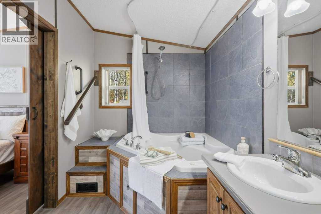 132 38550 Range Road 25a Property Photo 16