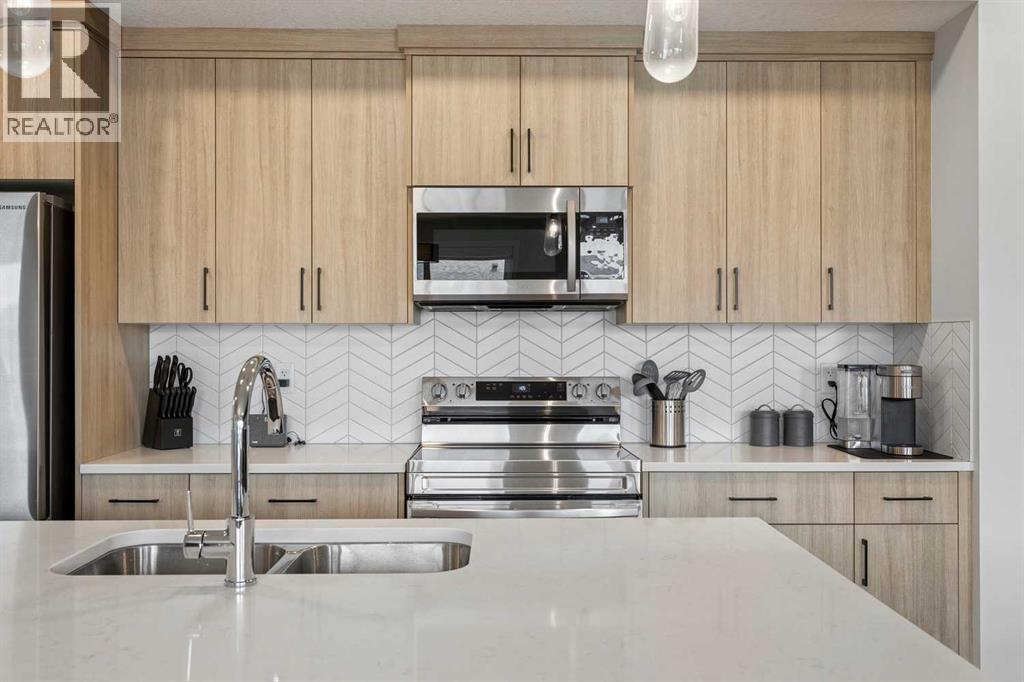 42 Cranbrook Gardens Southeast Property Photo 13
