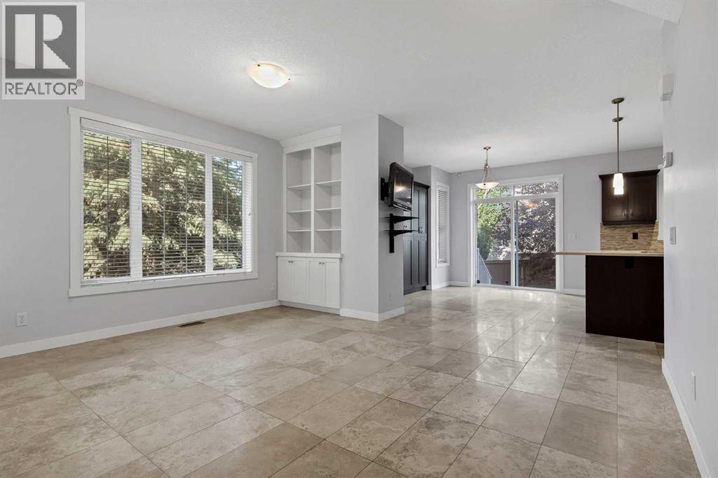 37 Cranleigh Heath Se Property Photo 3