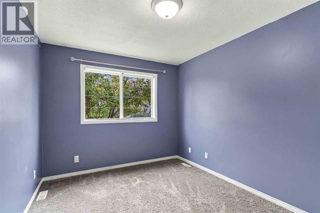201 Black Bear Crescent Property Photo 24