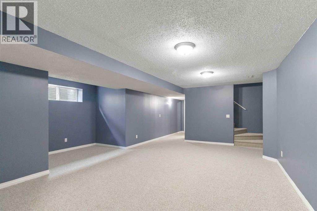 201 Black Bear Crescent Property Photo 28