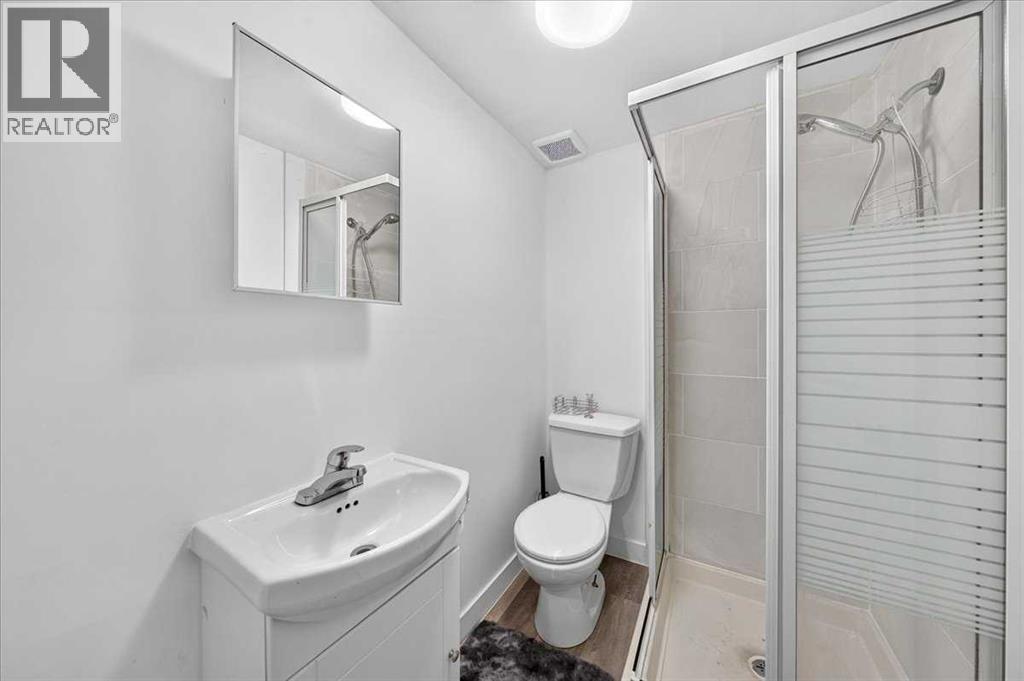 8 Hogarth Crescent Sw Property Photo 23