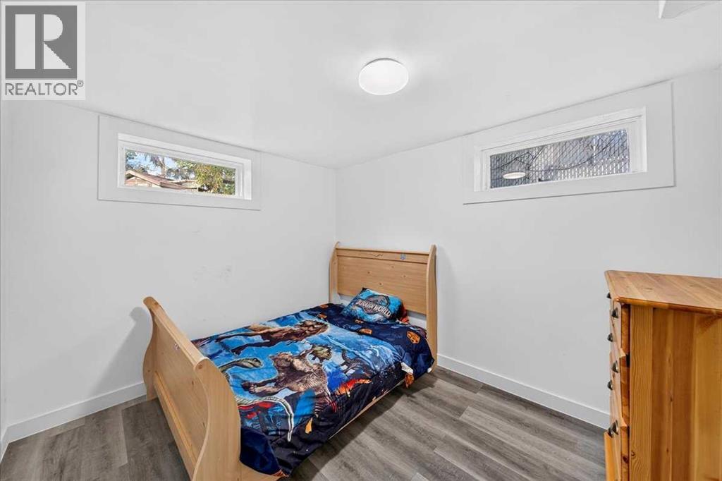 8 Hogarth Crescent Sw Property Photo 25
