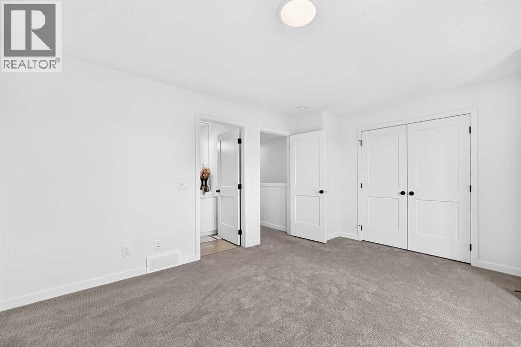 85 Heirloom Way Se Property Photo 17