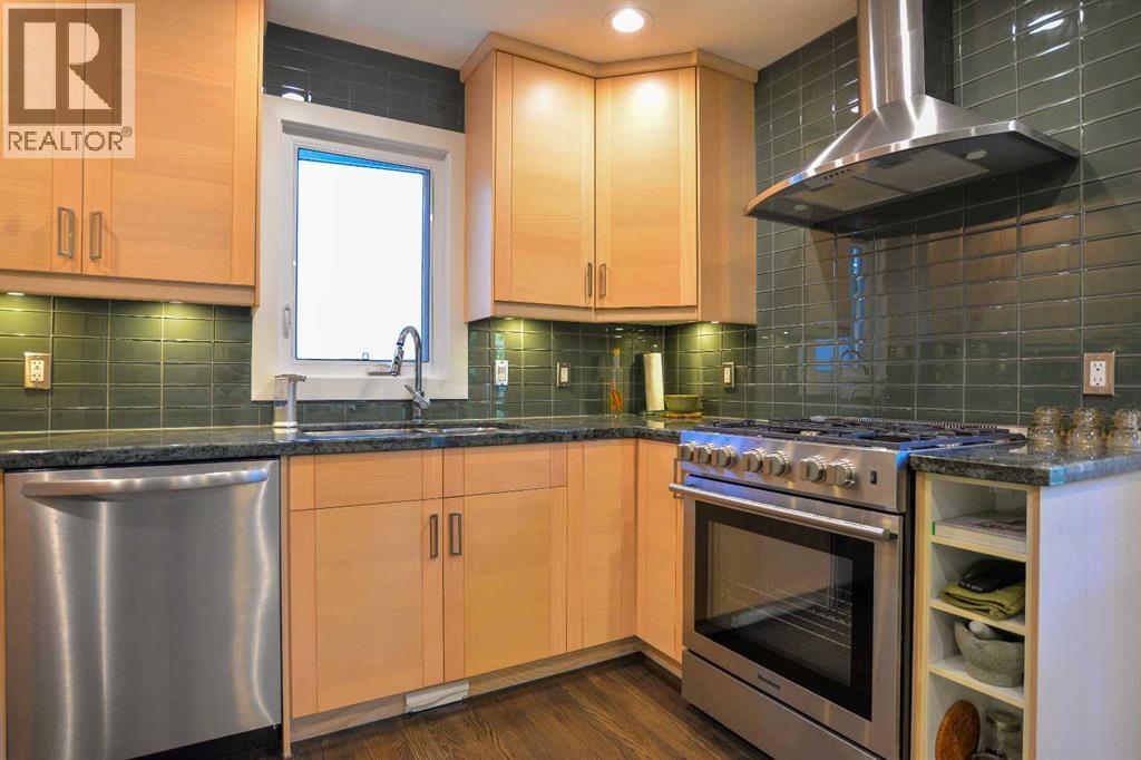 361 Capri Avenue Nw Property Photo 12