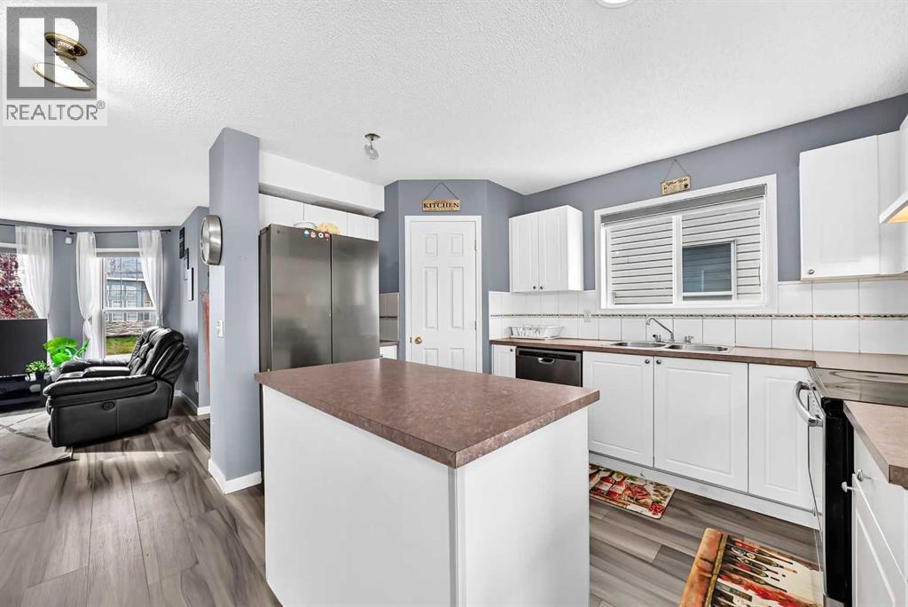 197 Tarington Close Ne Property Photo 8