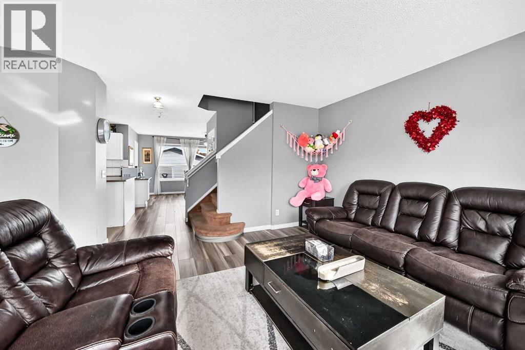 197 Tarington Close Ne Property Photo 14
