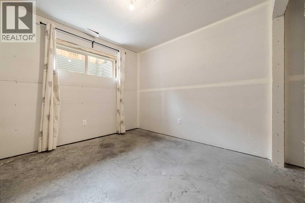 1600 Stafford Drive North Property Photo 28