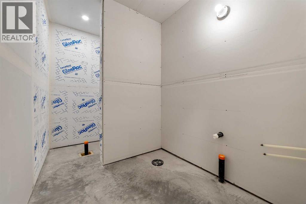 1600 Stafford Drive North Property Photo 30