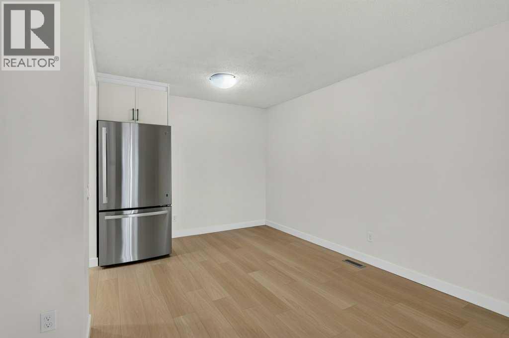 5404 10 Avenue Southeast Property Photo 10