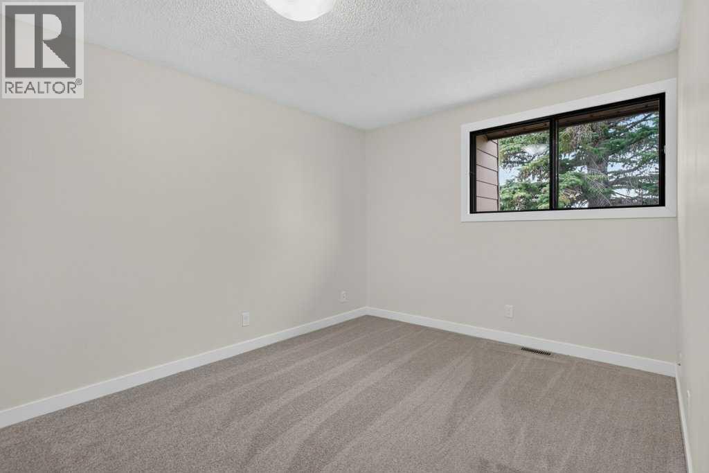 5404 10 Avenue Southeast Property Photo 23