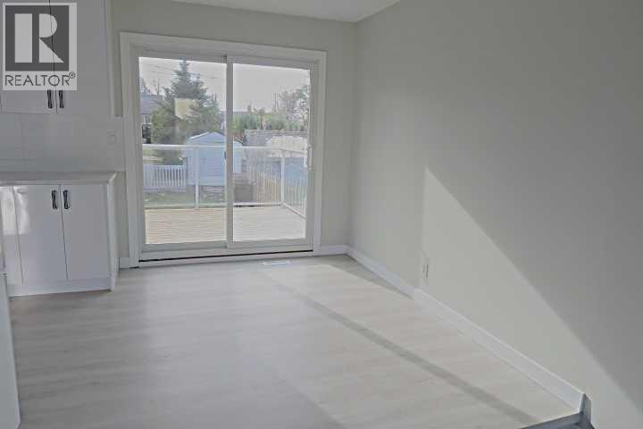 2015 19 Avenue Property Photo 5