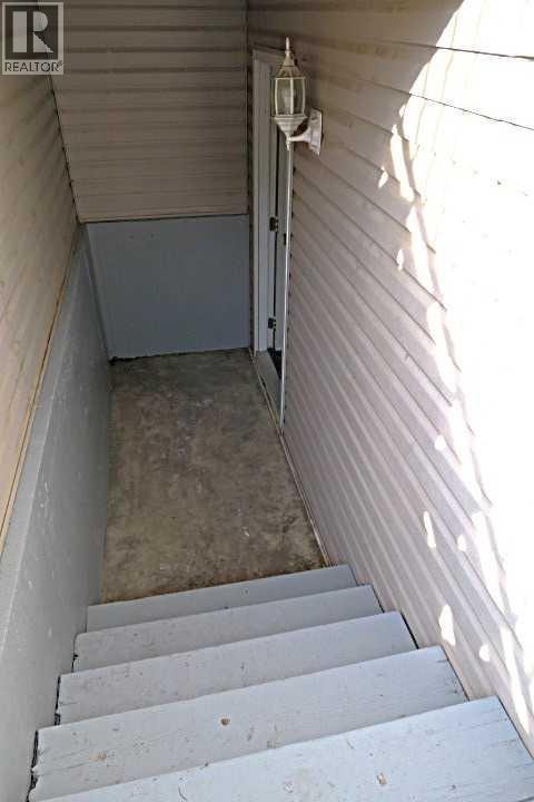 2015 19 Avenue Property Photo 17