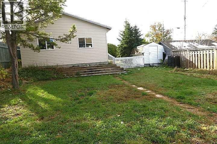 2015 19 Avenue Property Photo 22