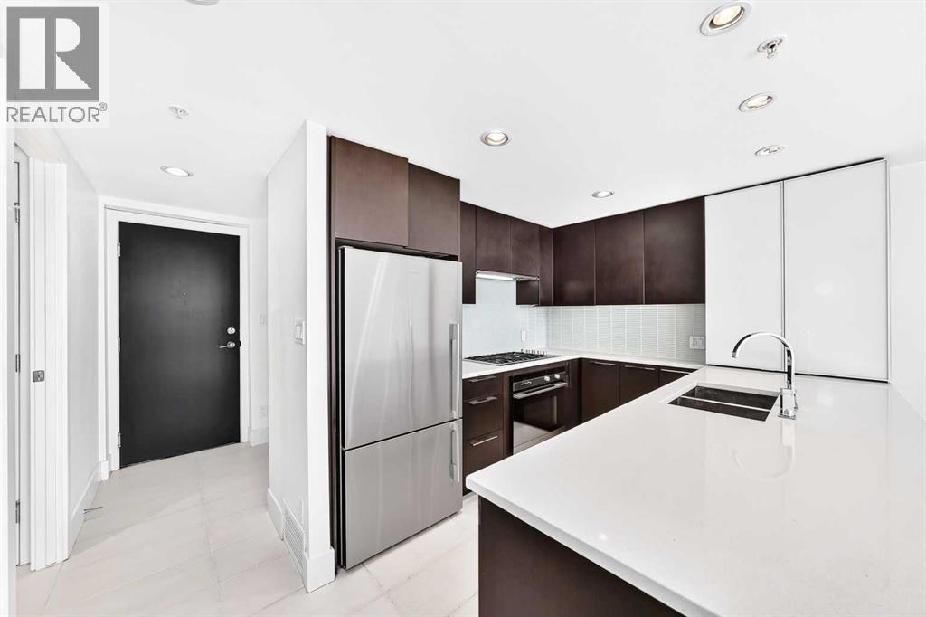 1111 10 Street Southwest Property Photo 8