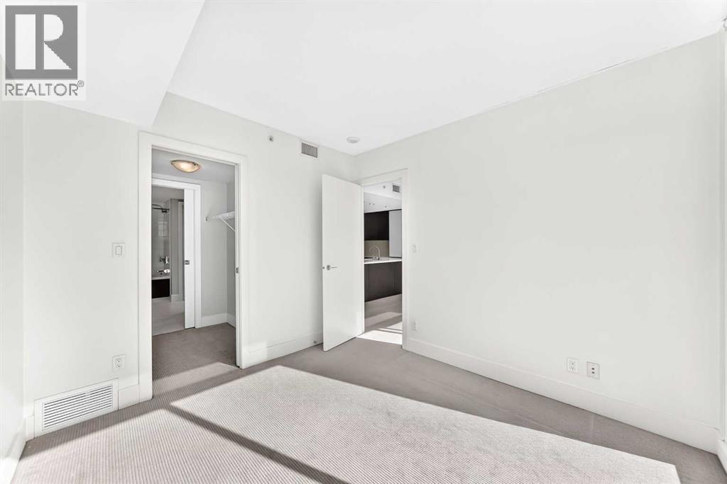 1111 10 Street Southwest Property Photo 19