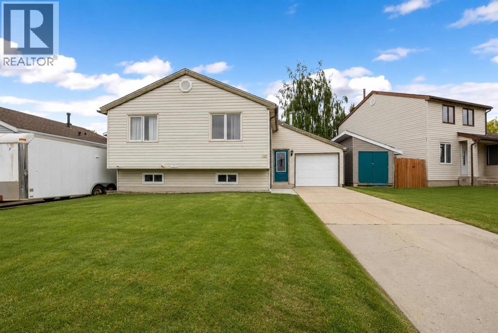 110 Bird Crescent Property Photo 1