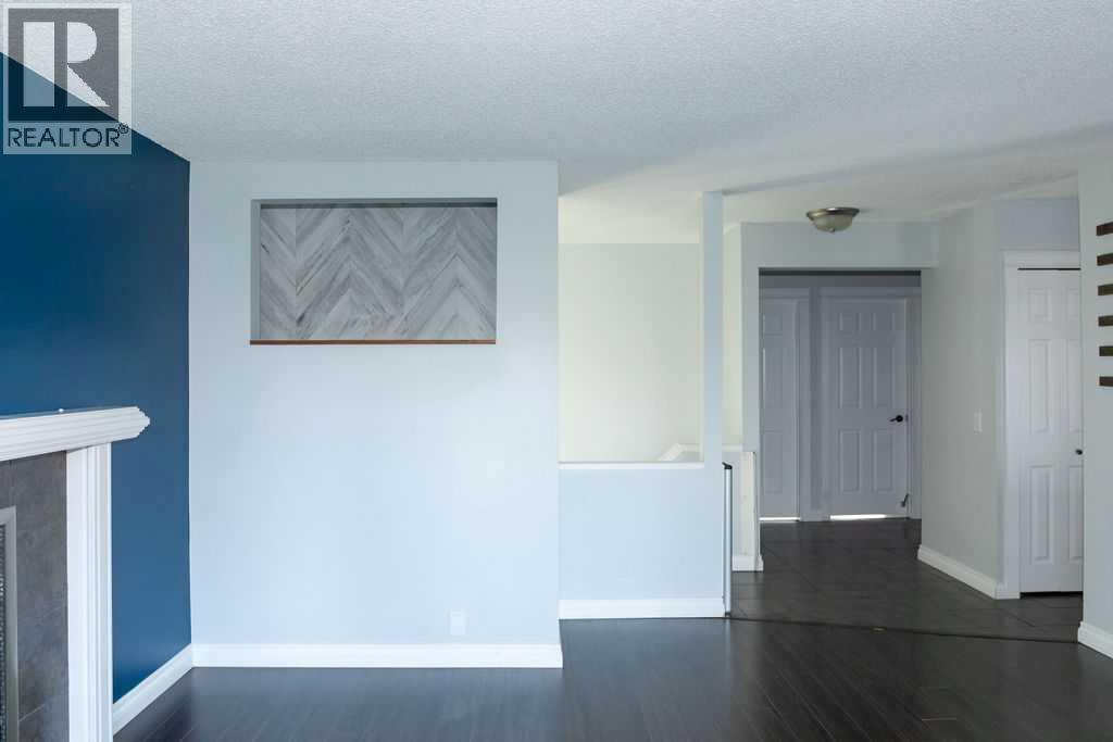110 Bird Crescent Property Photo 6
