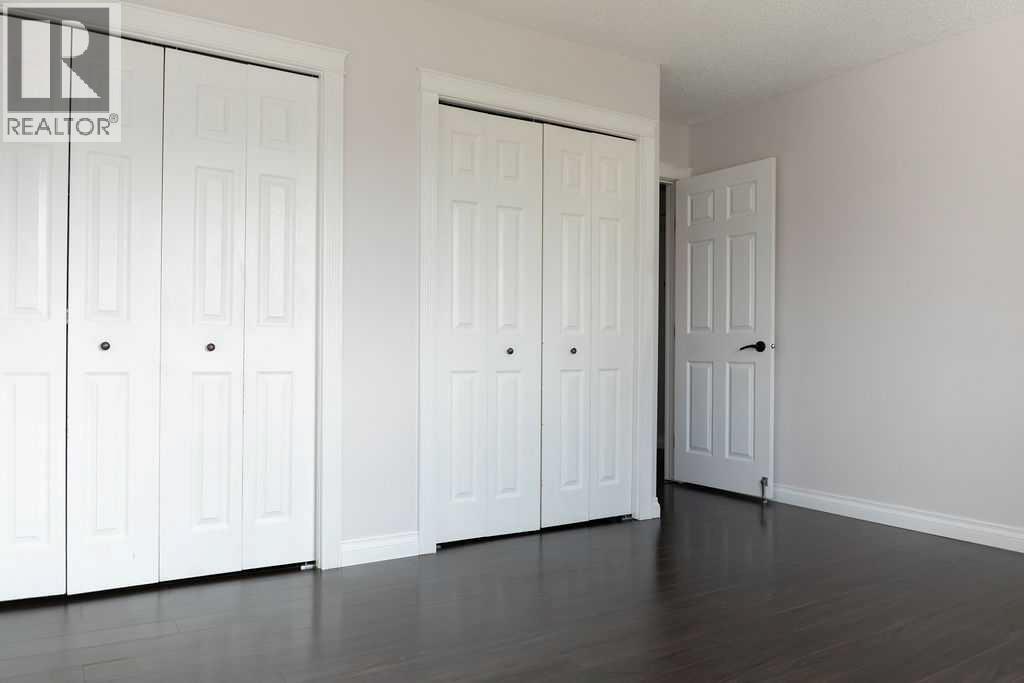 110 Bird Crescent Property Photo 17