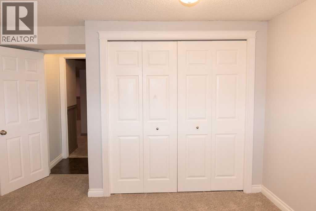 110 Bird Crescent Property Photo 21