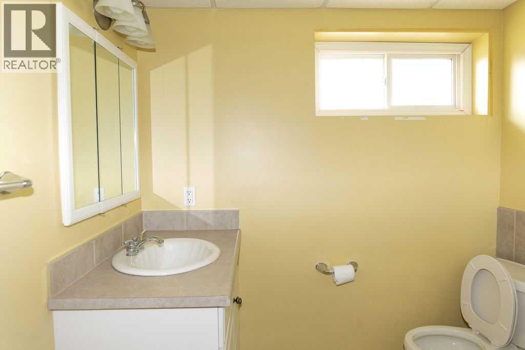 110 Bird Crescent Property Photo 23