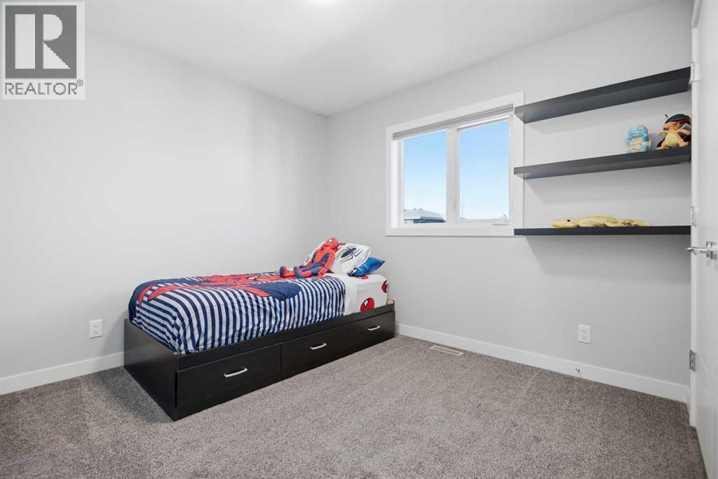 61 Lindman Avenue Property Photo 23