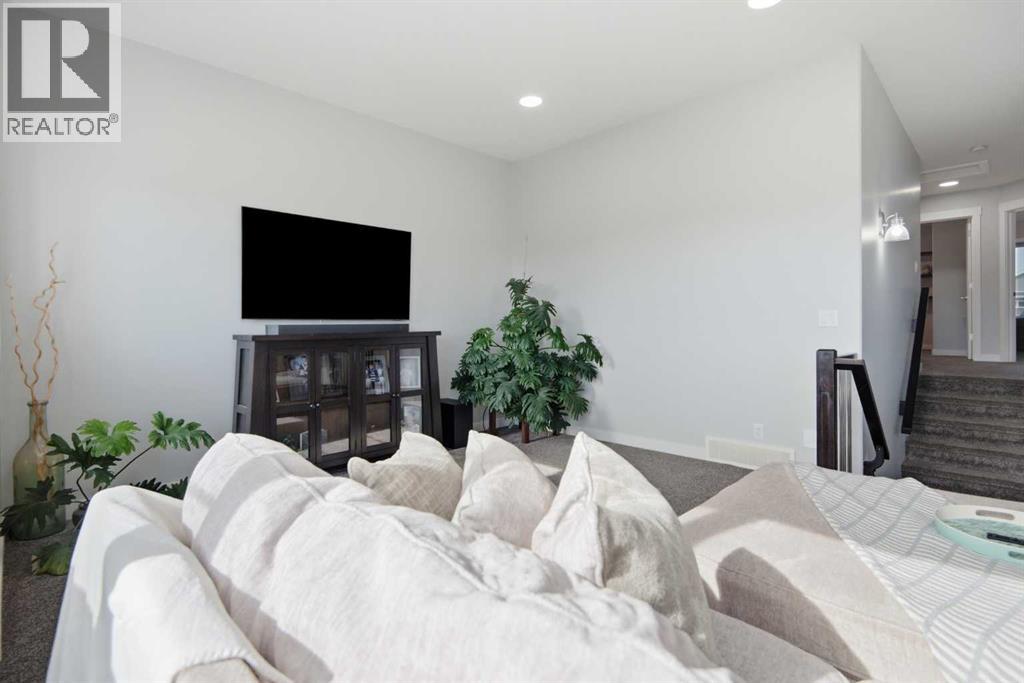 61 Lindman Avenue Property Photo 29