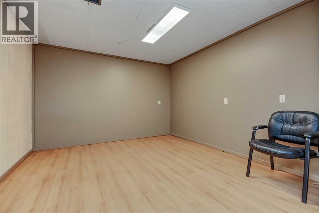 9816 105 Avenue Property Photo 31