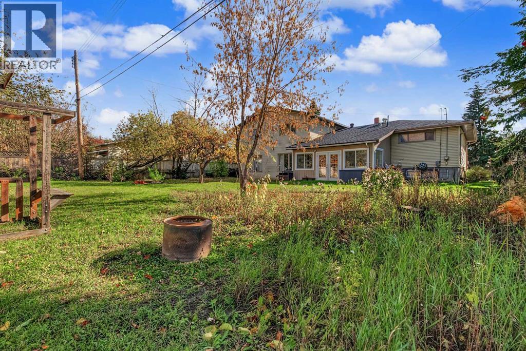 9816 105 Avenue Property Photo 36
