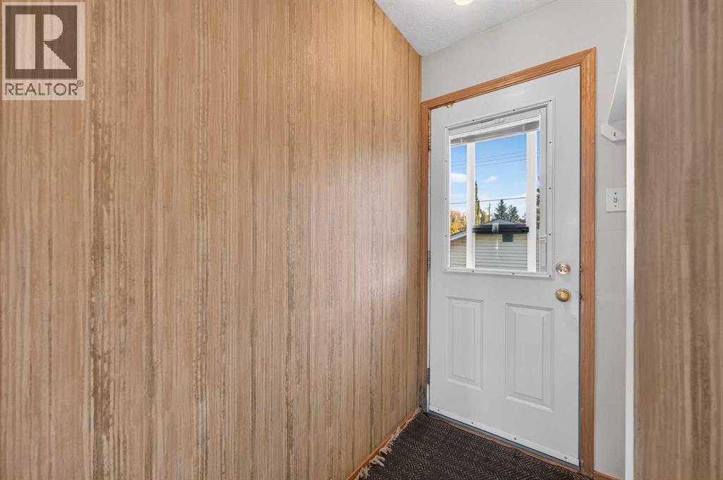 637 Willowburn Crescent Se Property Photo 19