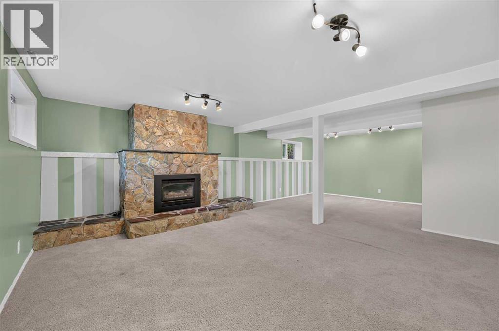 637 Willowburn Crescent Se Property Photo 30