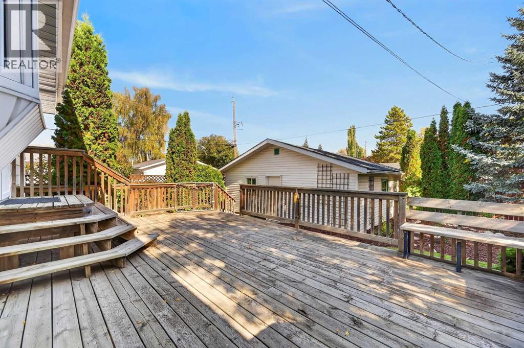 637 Willowburn Crescent Se Property Photo 43