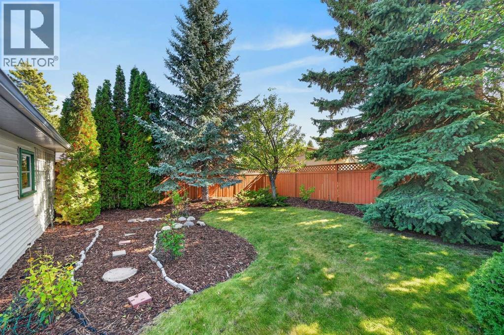 637 Willowburn Crescent Se Property Photo 46