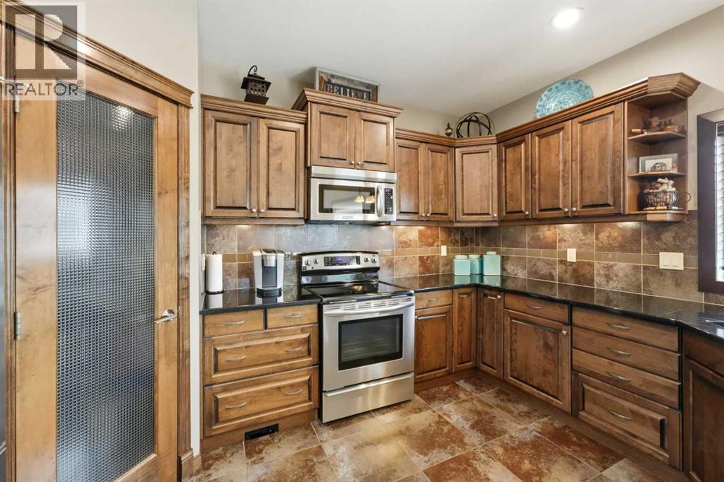 4016 45 Avenue Property Photo 11