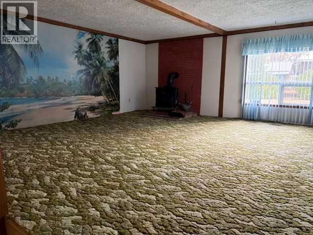 432 Center Street Property Photo 7