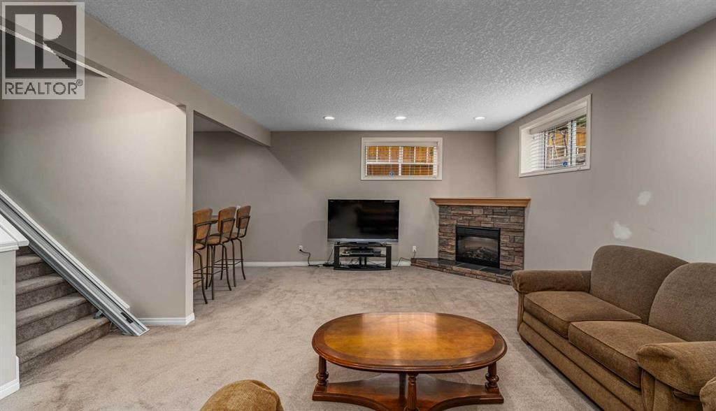 226 Tusslewood Terrace Nw Property Photo 26