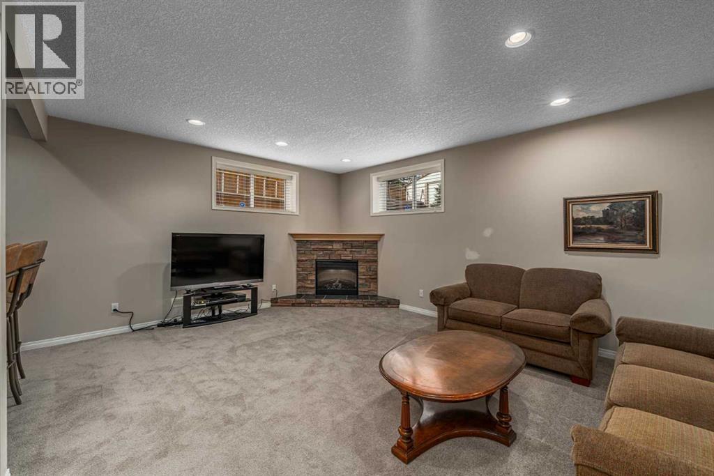 226 Tusslewood Terrace Nw Property Photo 27