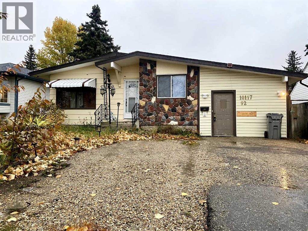 10117 92a Street Property Photo 1