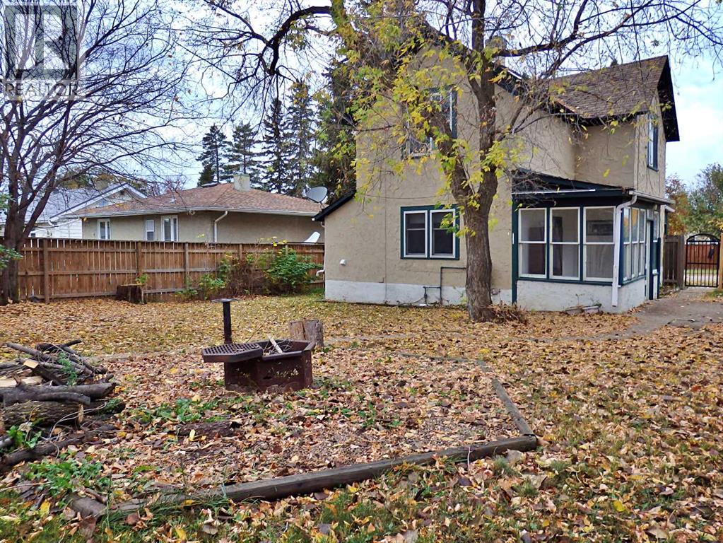 4801 53 Avenue Property Photo 8