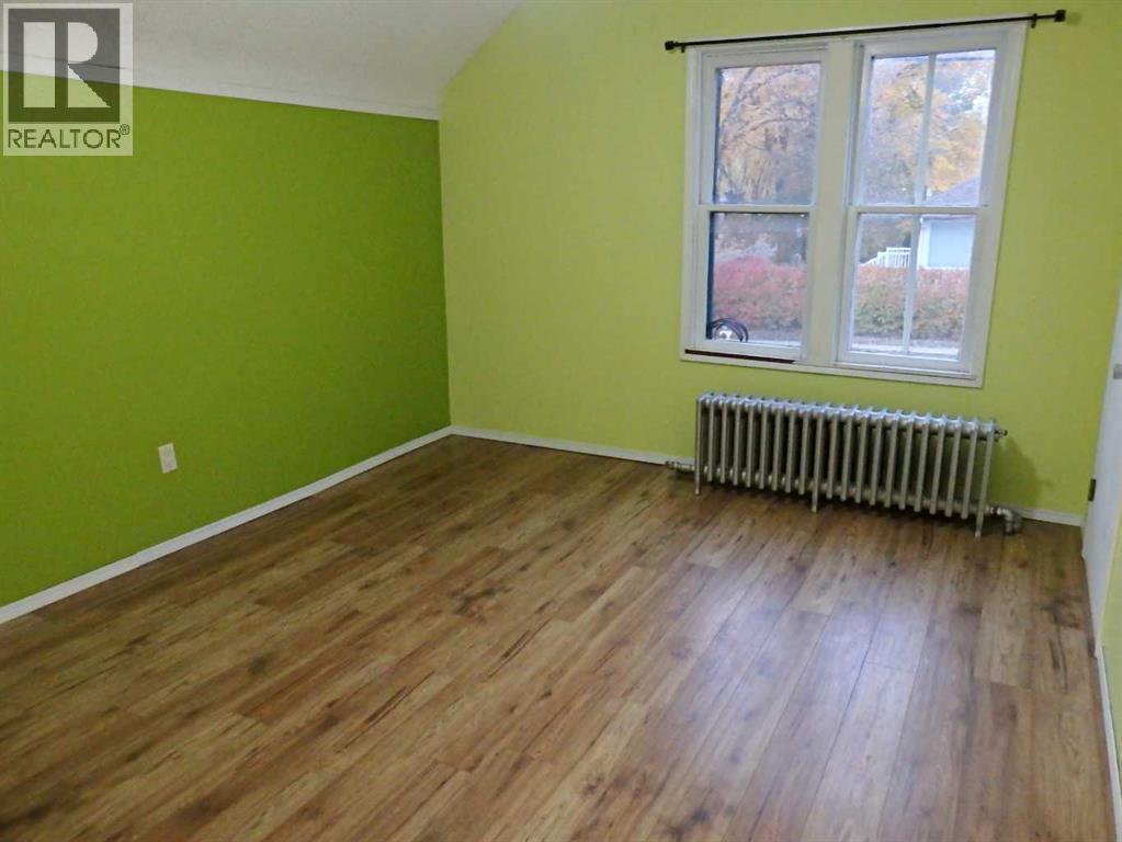 4801 53 Avenue Property Photo 23