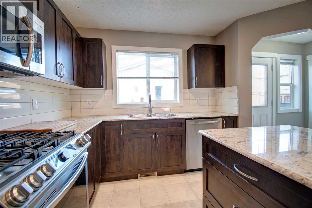 33 Morningside Manor Sw Property Photo 12